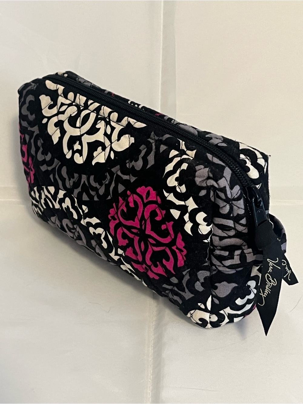Vera Bradley Black Floral Quilted Cosmetic Pouch - Black & Pink H64